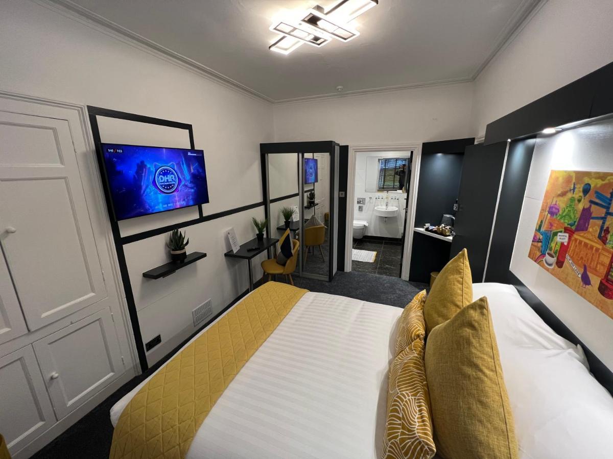 Sun Street Aparthotel Ленчестър Екстериор снимка