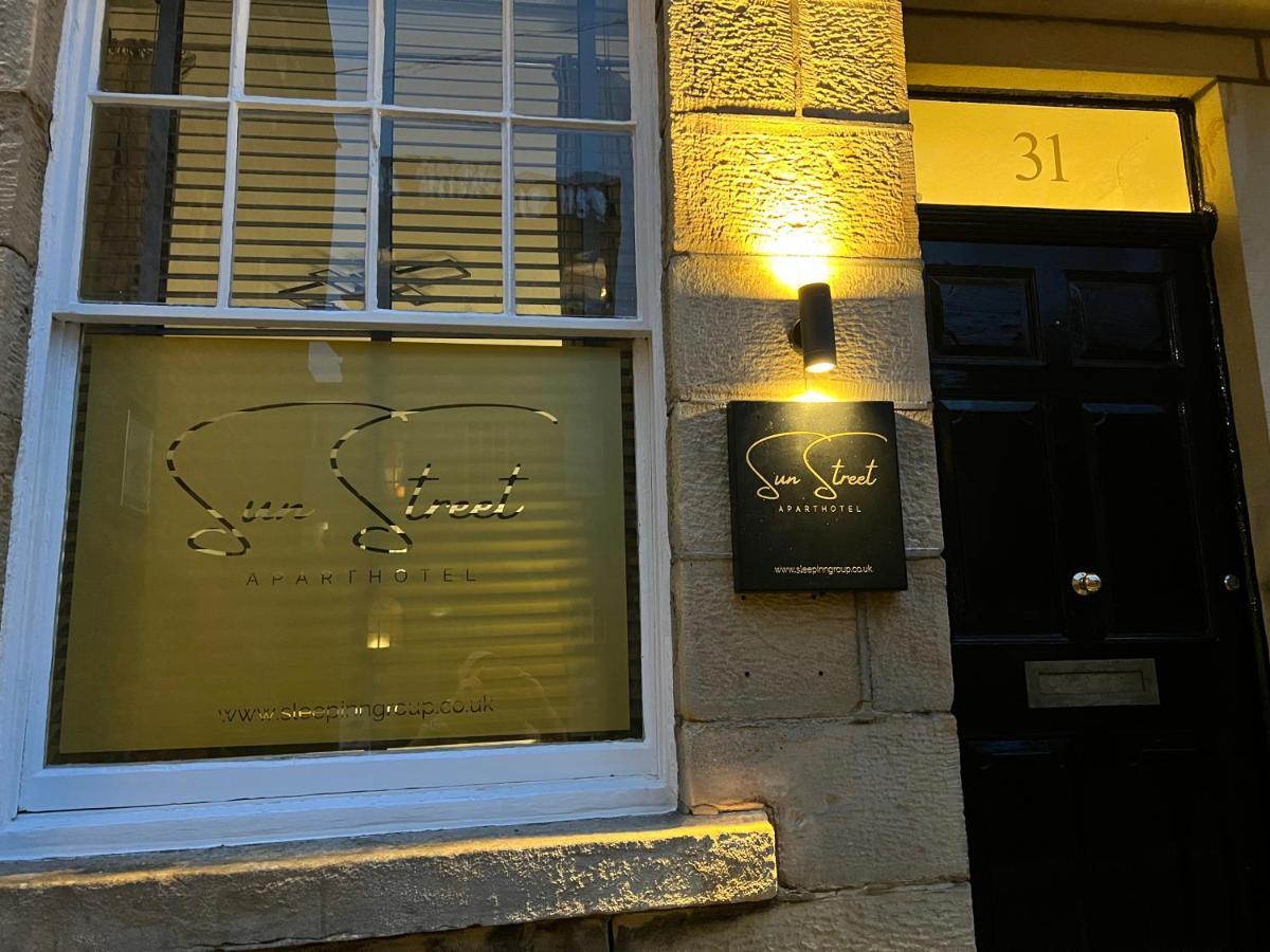 Sun Street Aparthotel Ленчестър Екстериор снимка