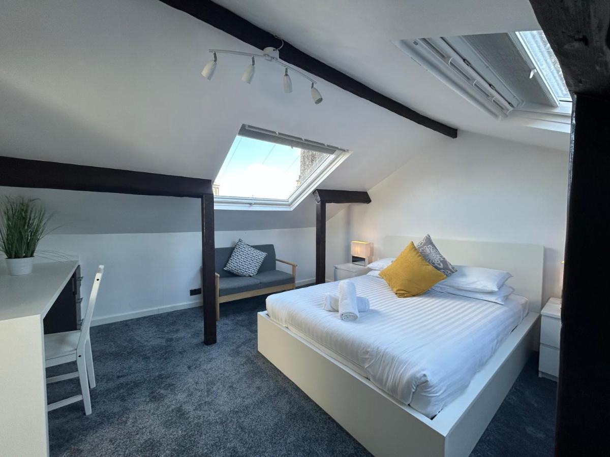 Sun Street Aparthotel Ленчестър Екстериор снимка
