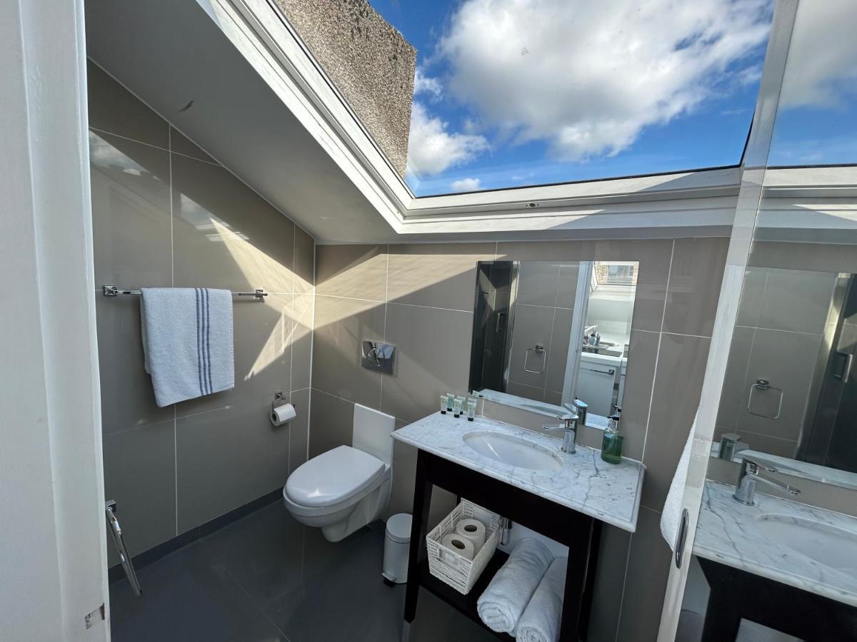 Sun Street Aparthotel Ленчестър Екстериор снимка