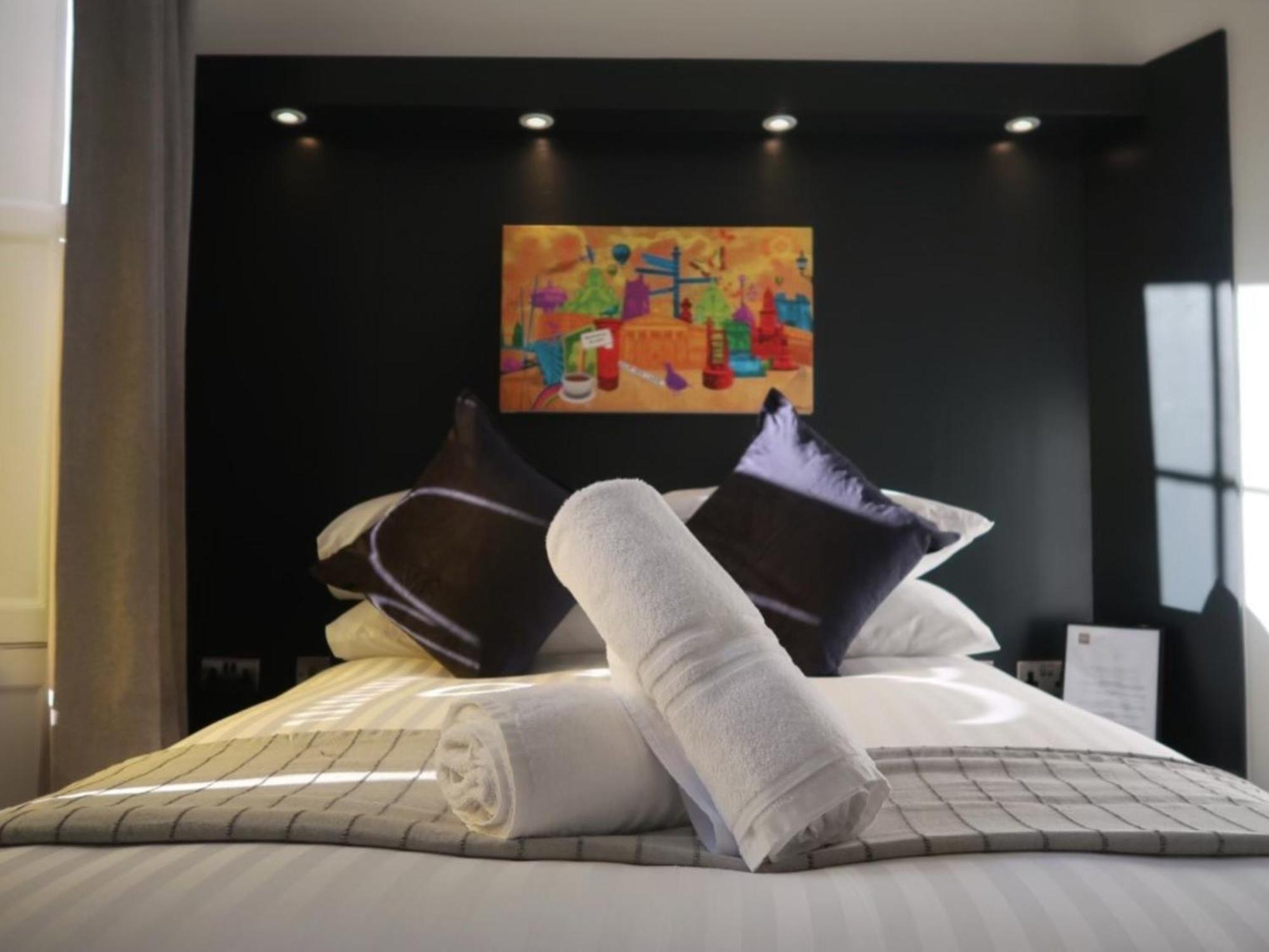 Sun Street Aparthotel Ленчестър Екстериор снимка